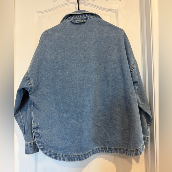 Light Blue Denim Jacket - Casual Oversized Jean Jacket- Shirt - Picture 2 of 3